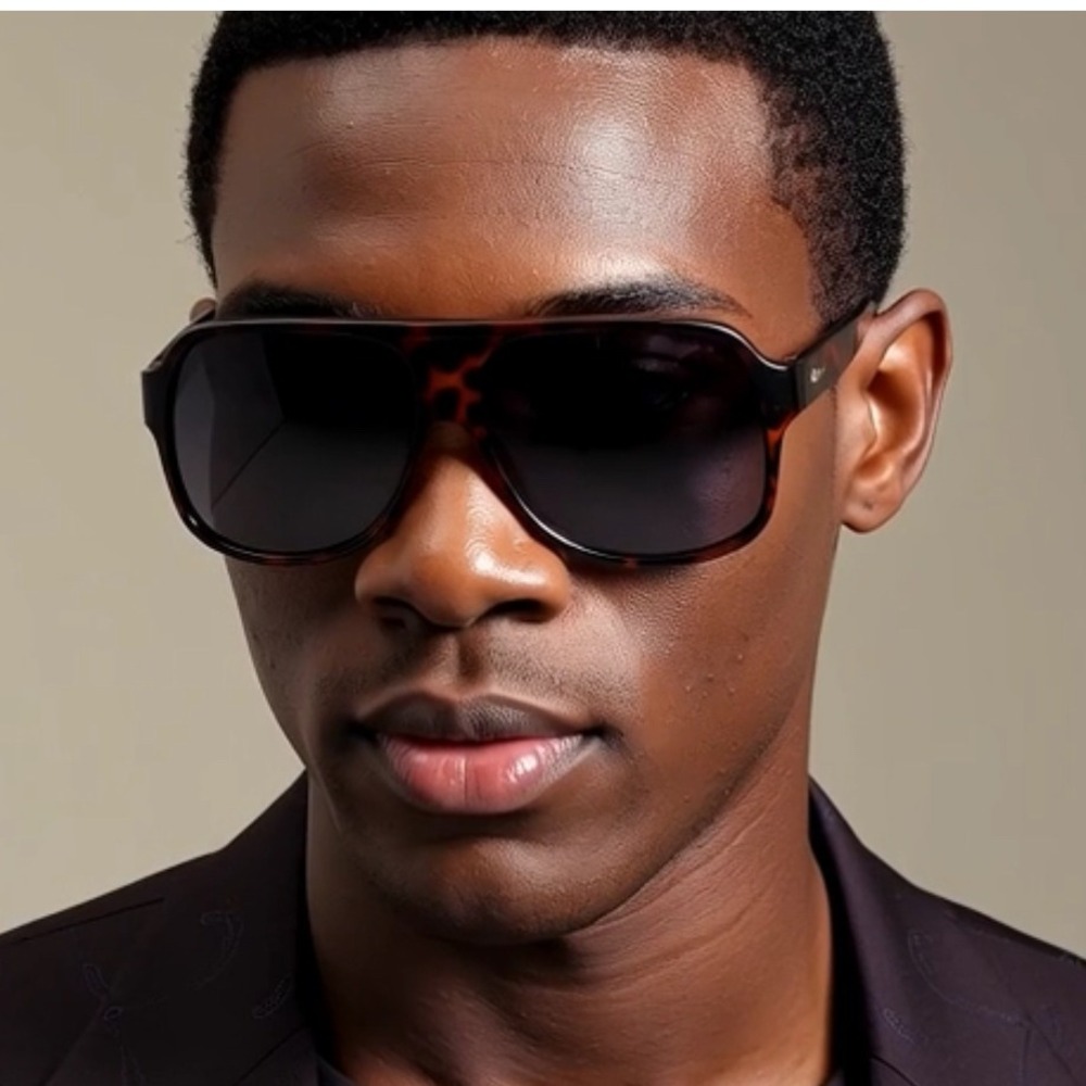 Men Sunglasses Dark Black UV400 Protection Lens Fashion Light Weight Elegant New